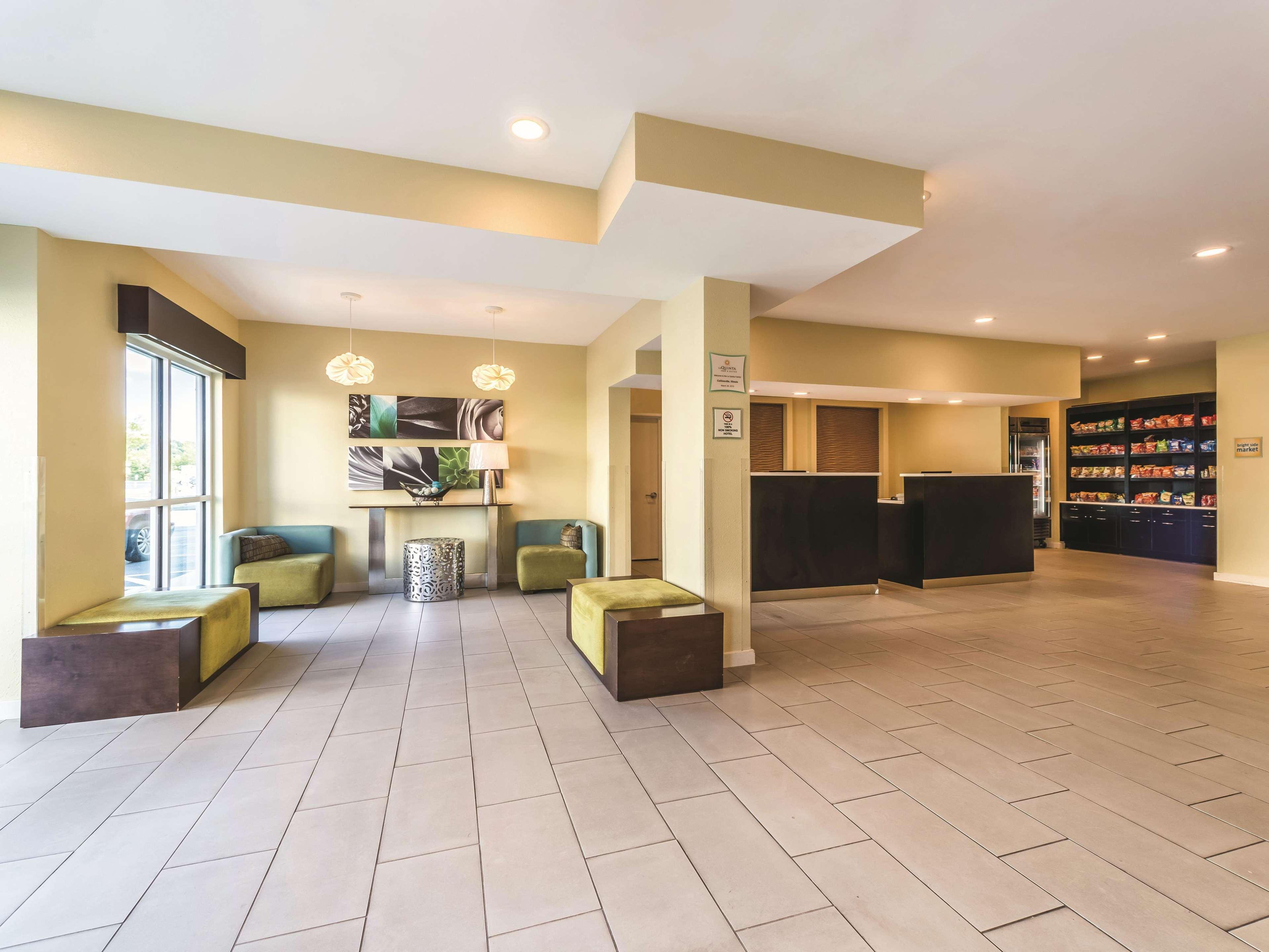 La Quinta By Wyndham Collinsville - St. Louis Exterior photo