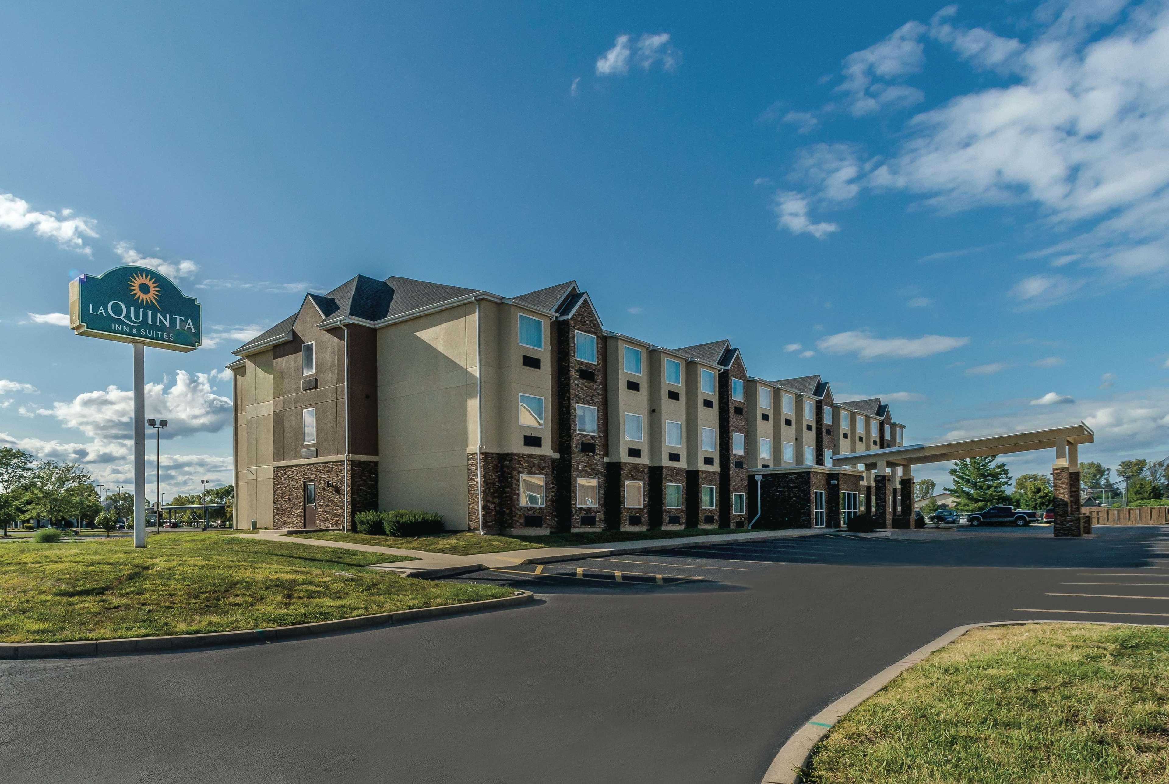 La Quinta By Wyndham Collinsville - St. Louis Exterior photo